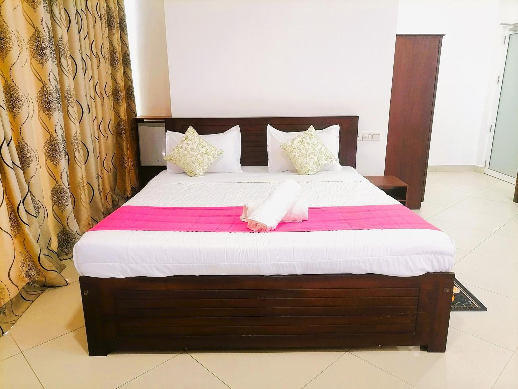 Ocean Villa Den Galle Exteriér fotografie