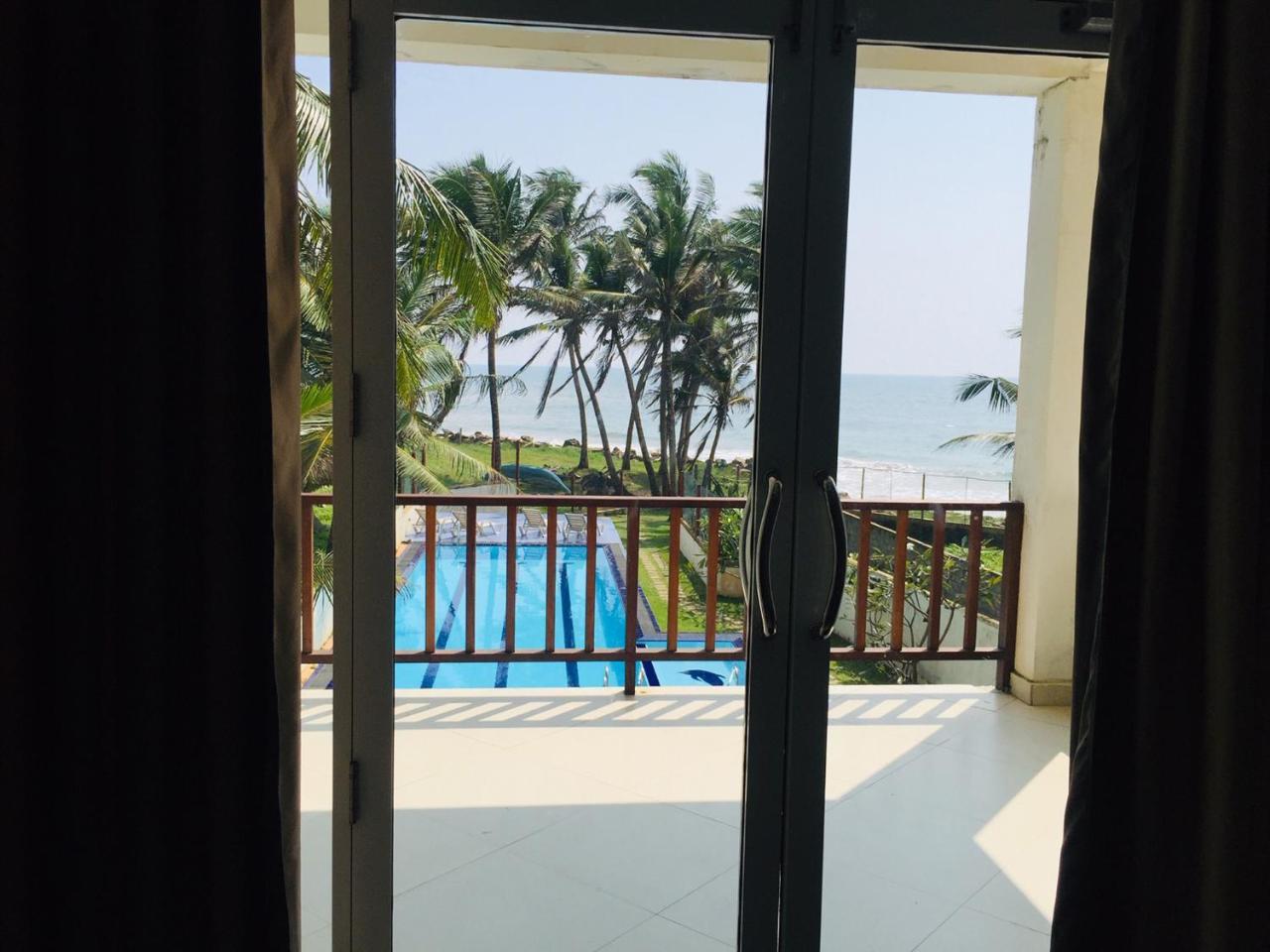 Ocean Villa Den Galle Exteriér fotografie