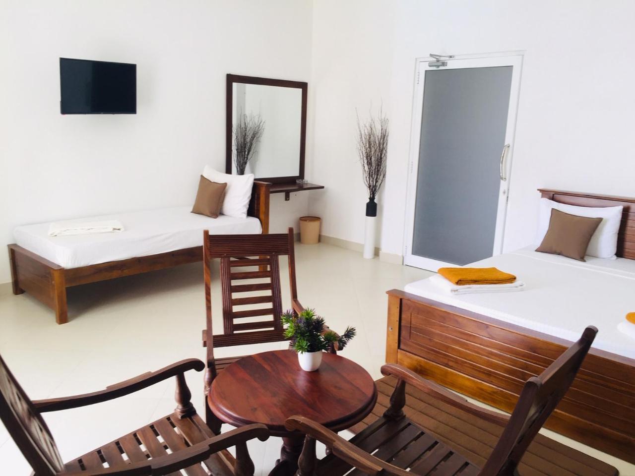 Ocean Villa Den Galle Exteriér fotografie